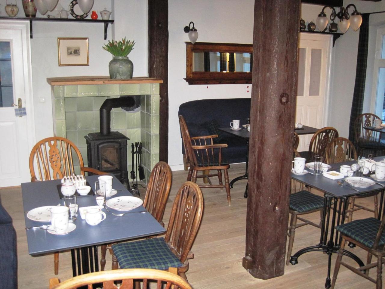 B&B Fiddler's Inn Neuruppin Exterior foto